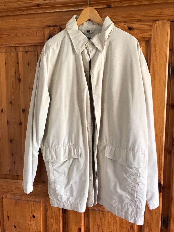 Herrentrenchcoat beige 56 XL Herrenjacke in Burscheid