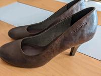 Tamaris Pumps Schuhe Leder braun Gr. 41 Hessen - Lauterbach (Hessen) Vorschau