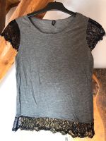 Shirt Tshirt grau schwarz spitze Oberteil Stoff Top Sommer Bluse Rheinland-Pfalz - Koblenz Vorschau