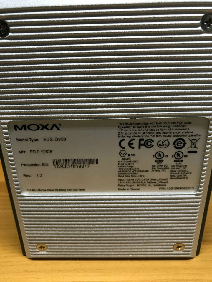 Moxa EDS-G308 Ether Device Switch an DIN-Schiene montierbar in Inden