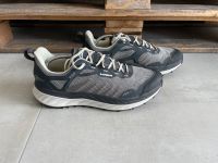 Lowa Outdoorschuhe Fortux Gtx Lo Herren Schwarz + Weiß // Gr. 46 Bayern - Kutzenhausen Vorschau