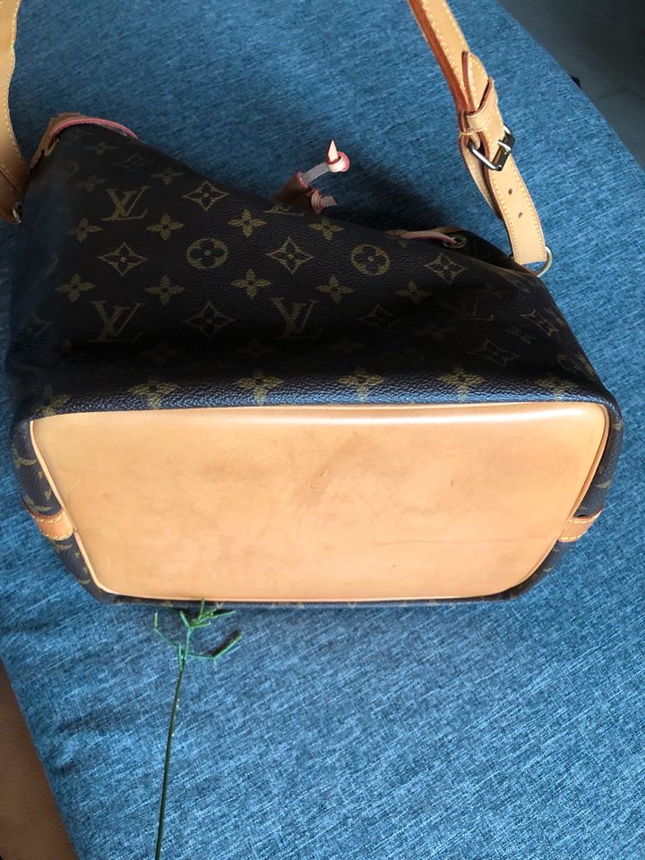 Louis Vuitton Sac Noe Petit Vintage in Königsbach-Stein 