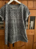 Twintip Shirt Damen Gr L neu Muster grau Dreieck Geometrie Rheinland-Pfalz - Trier Vorschau