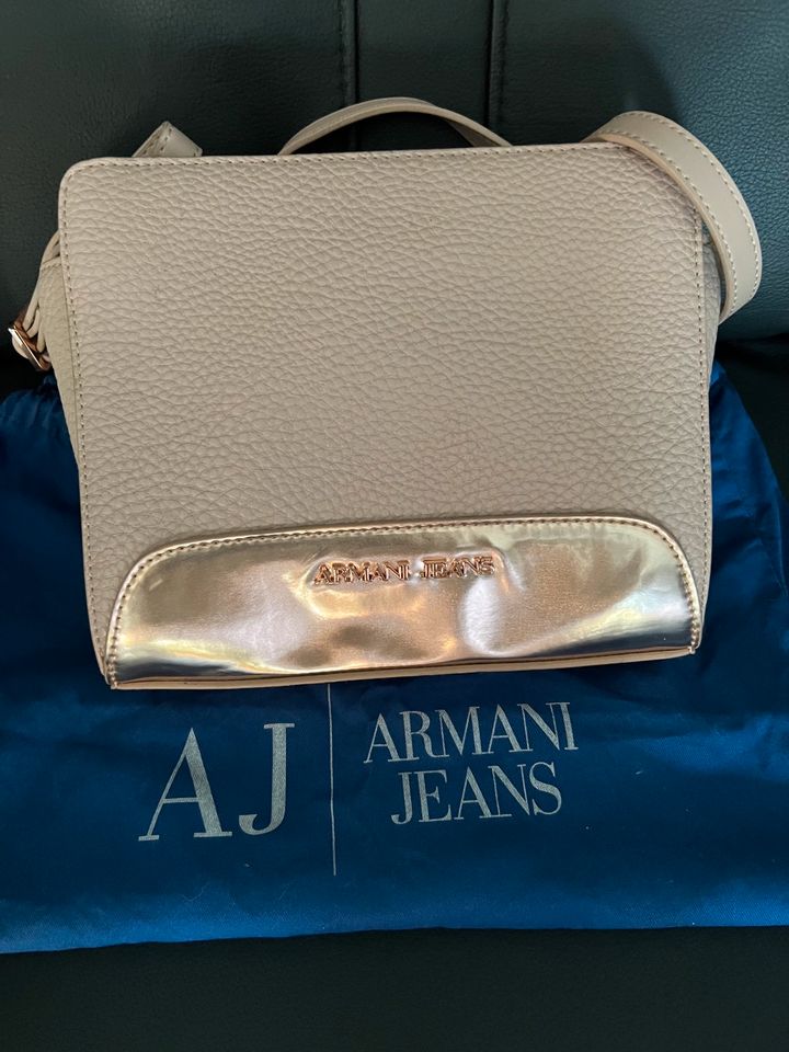 Armani Jeans Tasche - Original - Nude/beige in Essen - Essen-Ruhrhalbinsel  | eBay Kleinanzeigen ist jetzt Kleinanzeigen