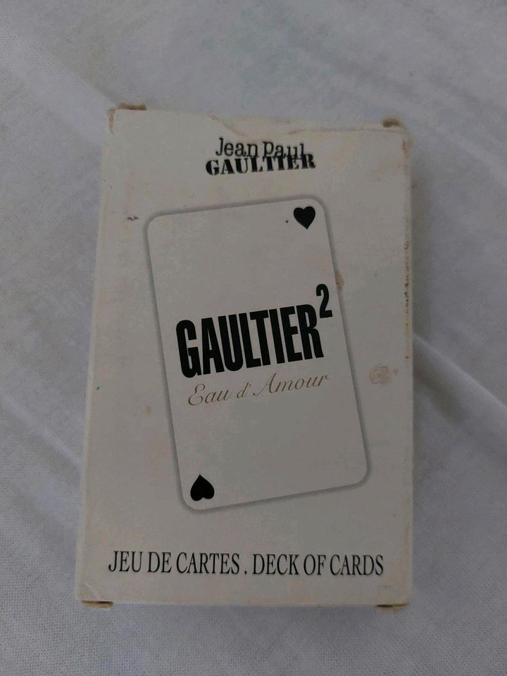 Jean Paul Gaultier Kartenspiel in Dortmund