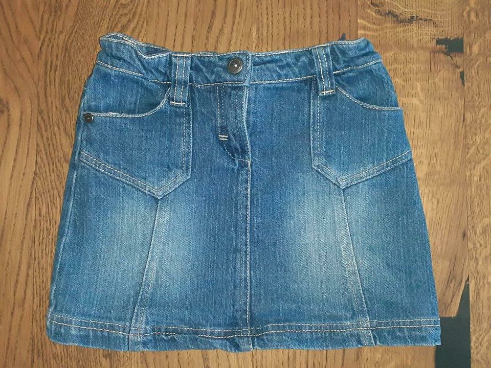 Jeansrock Rock Jeans kurz Gr 122 in Vreden