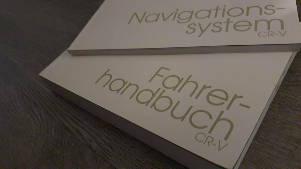 Fahrerhandbuch und Navigationshandbuch HONDA CR-V *NEU* in Leverkusen