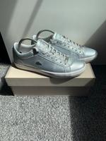 Silberne Sneaker mit weißer Sohle von Lacoste 40,5 Dresden - Lockwitz Vorschau