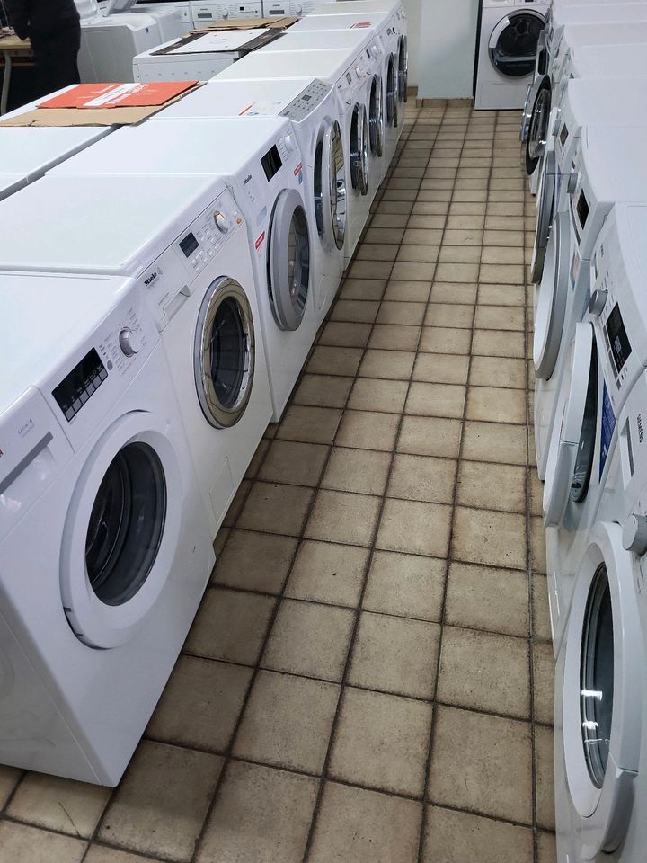 Haushaltsgeräte,Waschmaschine,Spülmaschine,Trockner,E-Herd... in Offenbach