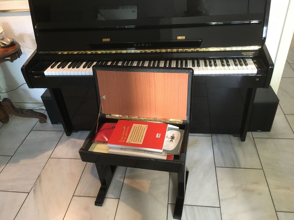 KAWAI-Klavier in Düsseldorf