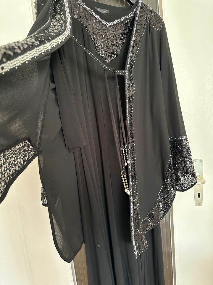 Schwarzes Abendkleid Abiye Abaya in Mainz