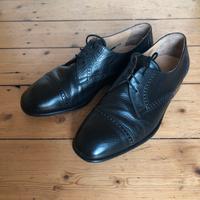 Italienische schwarze Schnürschuhe, Echtleder, 40 Köln - Ehrenfeld Vorschau