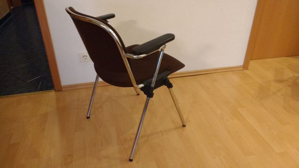8 exclusive Stühle in Erfurt