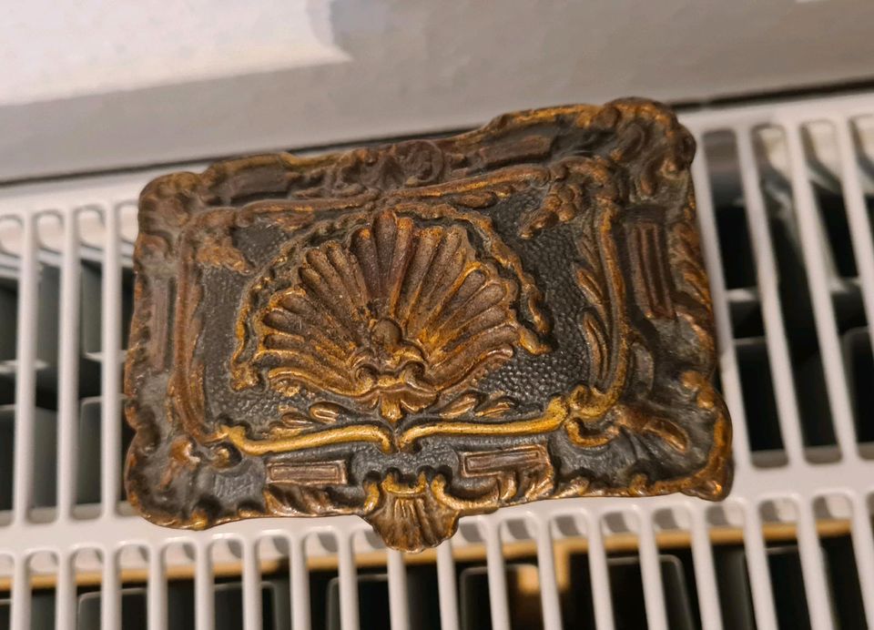 Bronze Dose Schatulle  Historismus vermutlich um 1880 in Essen