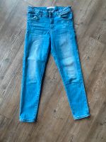 Zara Mädchen Jeans Stretch 140 cm Size 10 kids Bayern - Gilching Vorschau