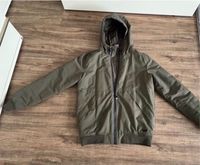 Übergangsjacke Jako-o Gr. 164/170 FiT-Z Jacke oliv TOP Bayern - Hirschau Vorschau