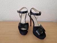 dunkelblaue High Heels Bayern - Lichtenfels Vorschau