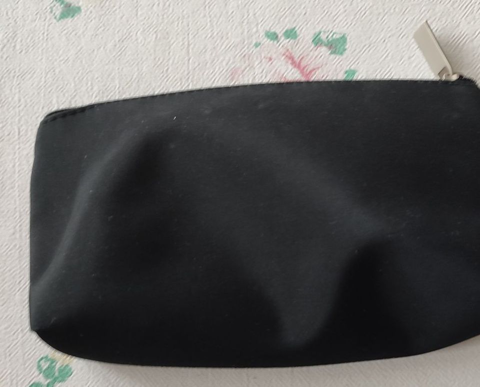 Kosmetiktasche kleiner Kulturbeutel Make-Up-Tasche Schminktasche in Berlin