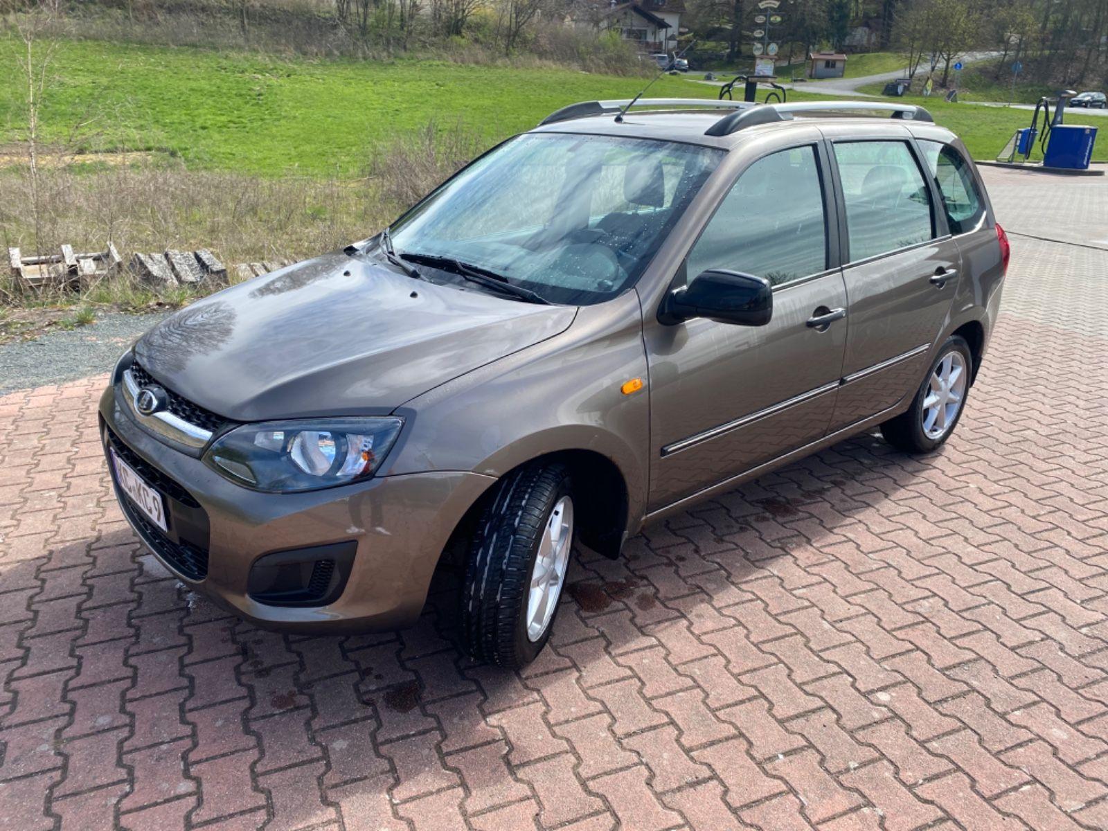 Abbildung des Autos Lada Kalina 1.6 16V Luxu…