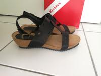 Kickers Sandalen Größe 39 schwarz neu Nordrhein-Westfalen - Wesseling Vorschau