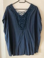 Oversize Shirt in blau mit toller Spitze Hessen - Buseck Vorschau