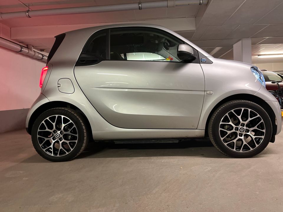 Mercedes Smart Fortwo EQ in Düsseldorf