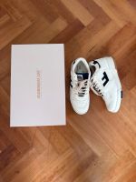 Flamingos Life sneaker Leonardo weiß Navy Blue veja sneaker 40 Hessen - Wiesbaden Vorschau