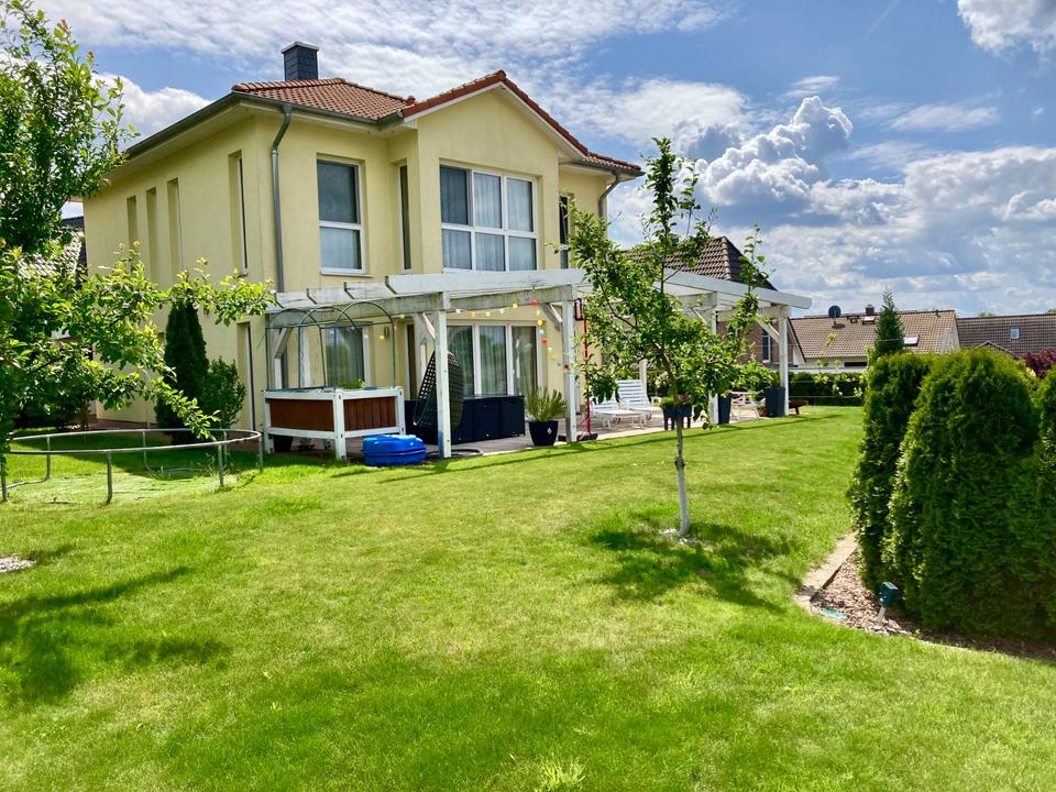 Reserviert • Gelöscht • 
                    5,5-Zimmer-Einfam...