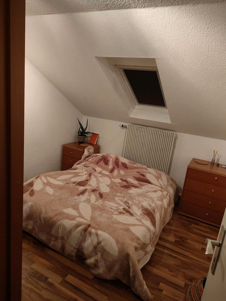 Wohnung 2 Zimmer im DG ab dem 01.8.2024 zu vermieten . in Gronau (Westfalen)