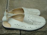 Hochwertige Ledersandalen von T/M – Größe 40 / NEU Nordrhein-Westfalen - Bergkamen Vorschau