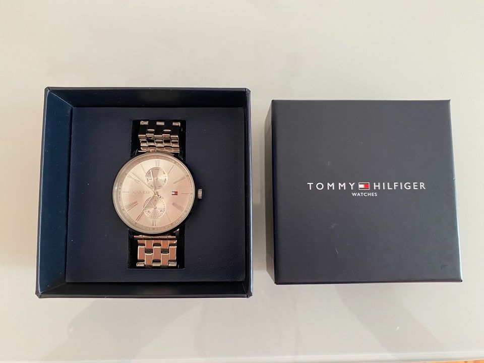 Tommy Hilfiger Armbanduhr in Berlin