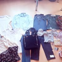 Kleiderpaket Kleidungspaket Damen Gr.38 40 M L Jeans Hose Tasche Niedersachsen - Osnabrück Vorschau