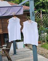 Top Shirt 2 Stk leicht weiß  L 40  95%  Viskose geschlitzt Leipzig - Dölitz-Dösen Vorschau