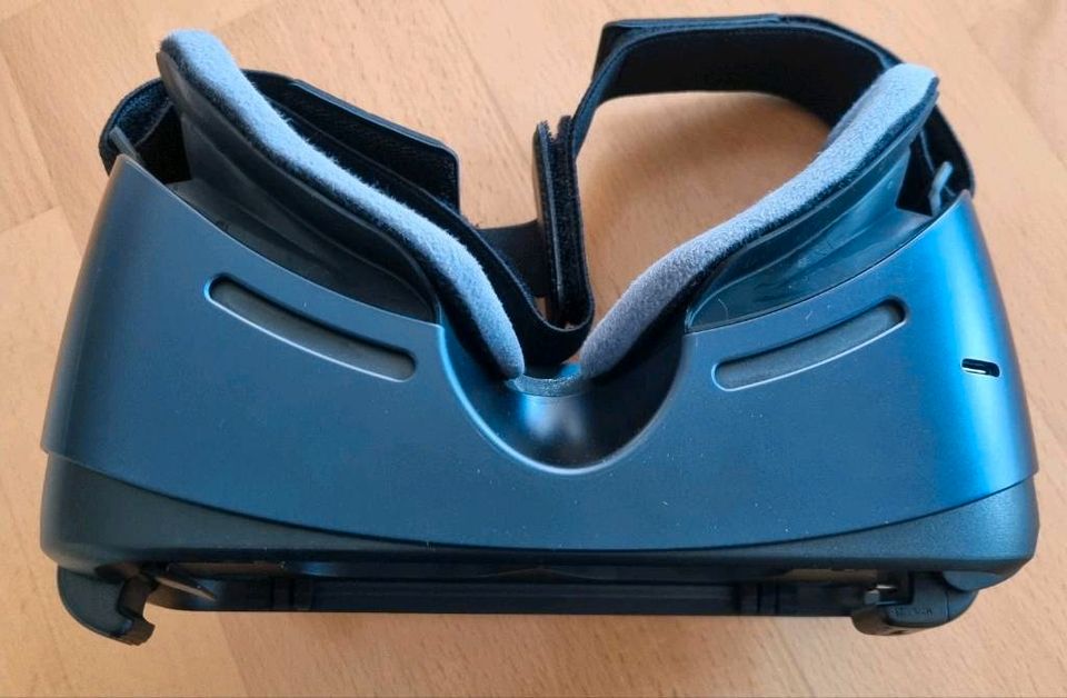 Samsung Gear VR Virtual-Reality-Brillen für Galaxy S7/S7 Edge, S6 in Prümzurlay