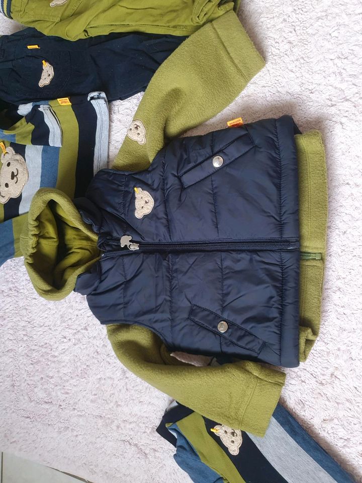 Steiff Paket Spinatgrün Shirt Hose Jeans Hoddie Quietsche 80 in Heiningen (Niedersachsen)