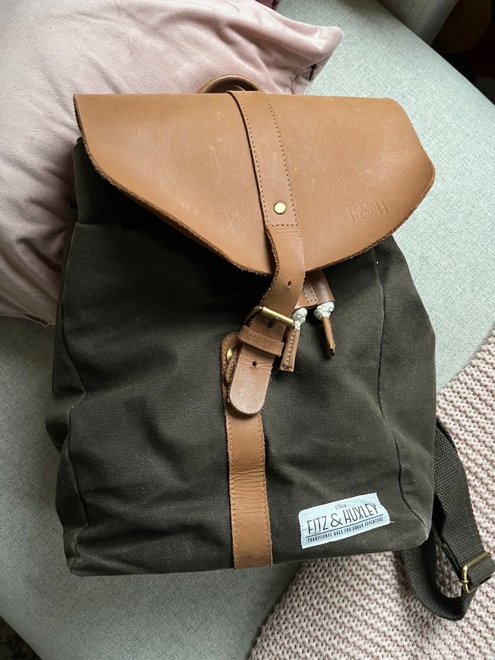 Rucksack Fitz & Huxley grau braun in Köln