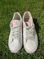 Original Nike Sneaker Turnschuhe Gr 38 38.5 wie neu Hessen - Eppertshausen Vorschau