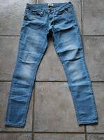 Jenas blau lang gerade sehr schmal geschnitten Gr. 27/30 slim fit Sachsen - Nünchritz Vorschau