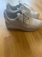 Tamaris Sneaker 40 beige Silber Niedersachsen - Vechta Vorschau