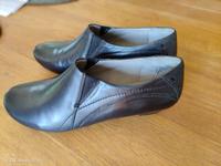 schwarze Pumps v. MARC Gr. 41 (Preis inkl. Vers. (NP 89,95 €) . Sachsen-Anhalt - Möser Vorschau