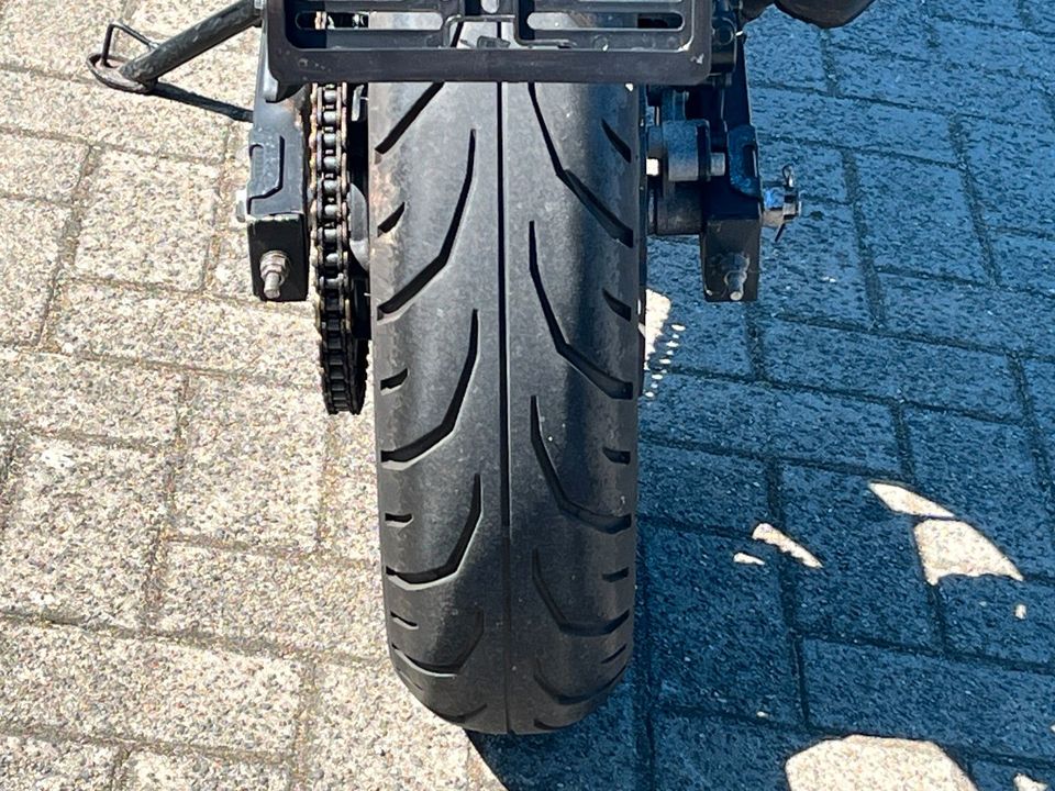 Kawasaki Ninja 125 Spezial ABS in Groß Laasch