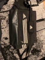 Adidas Umhängetasche Laptop Tasche Nordrhein-Westfalen - Rees Vorschau