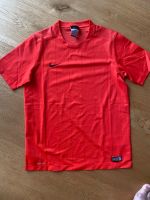 Nike Shirt Dri Fit - Sportshirt, Funktionsshirt Sachsen-Anhalt - Gräfenhainichen Vorschau