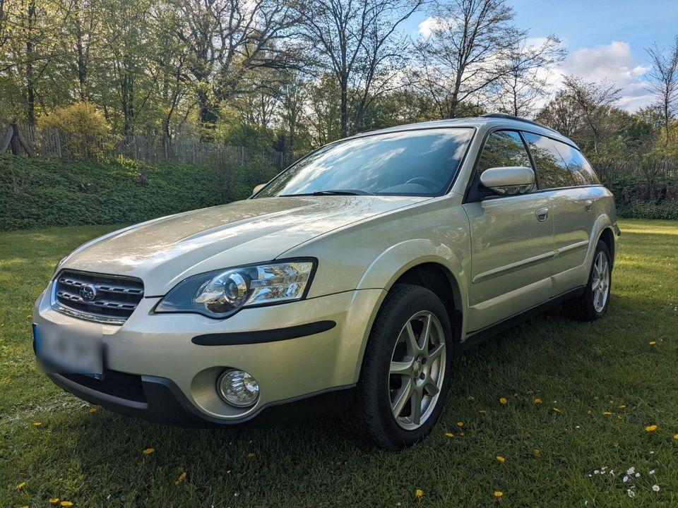 Subaru Outback 3.0R  Autom.  6-Zylinder Boxermotor in Lütjensee