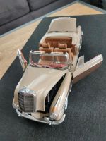 Modellauto 1:18 Sun Star Mercedes 220 SE Cabrio braun beige Rheinland-Pfalz - Mettenheim Rheinhessen Vorschau