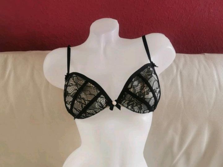 BH schwarz weiß Dessous Lace mit Rose Schleifchen Boudoir 80B 75B in Schwieberdingen