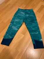 Adidas techfit Damen Sporthose caprihose blau xs Nordrhein-Westfalen - Ahaus Vorschau