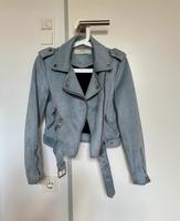 Jacke Wildleder Bikerjacke Zara XS Taubenblau Leipzig - Leipzig, Zentrum Vorschau
