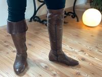 Lederstiefel hoch in braun, Größe 39 Sachsen - Wilsdruff Vorschau