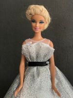 Barbie redesigned nach einem Beautyprogramm München - Moosach Vorschau